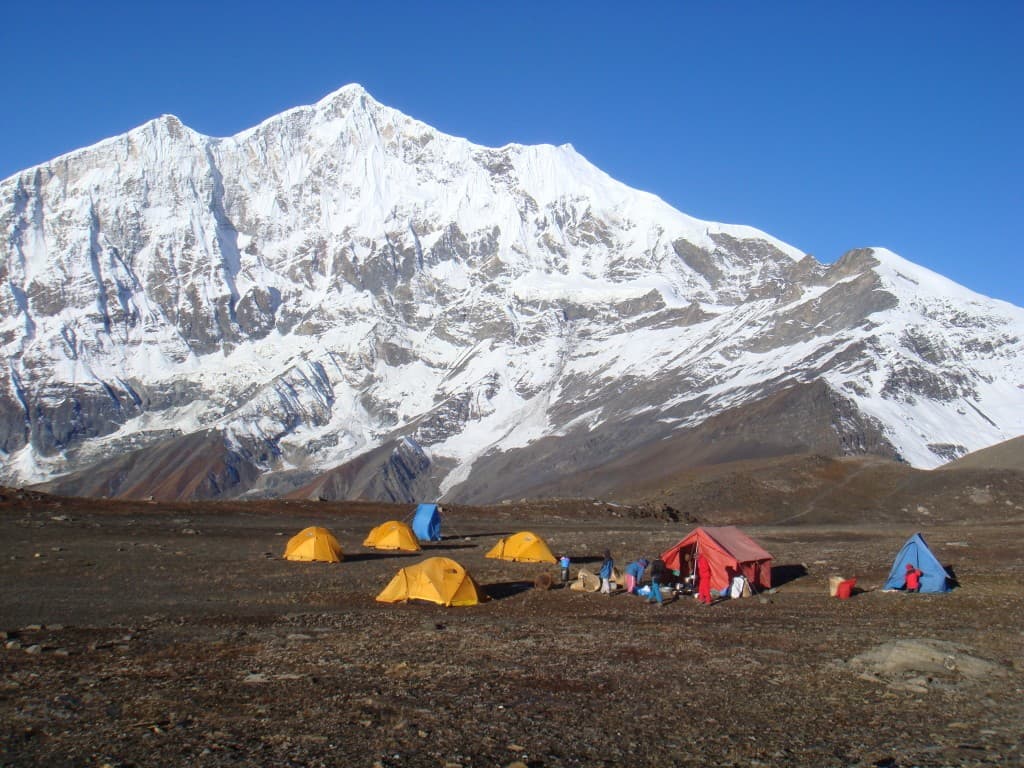 Trekkers in the remote Dhaulagiri region
