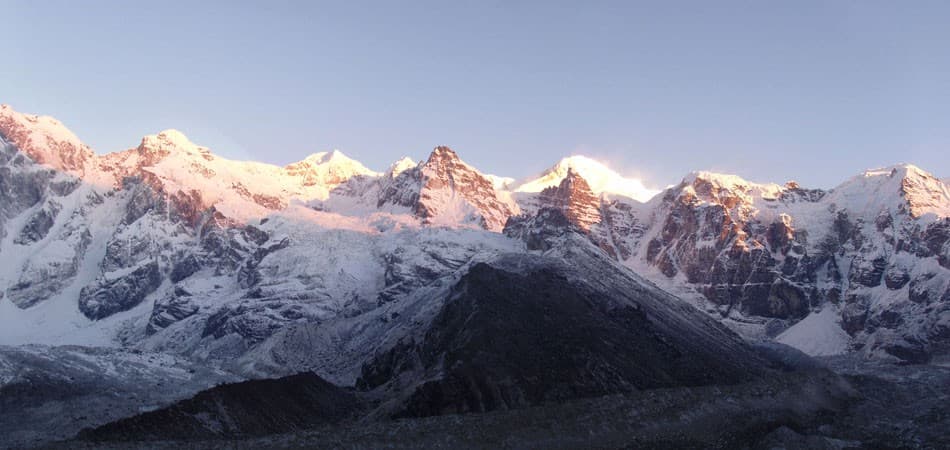 Trekkers on the trail to Dzongri in Khangchendzonga National Park