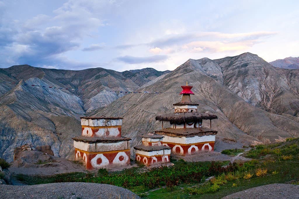 Village and mountains in the Dolpo region