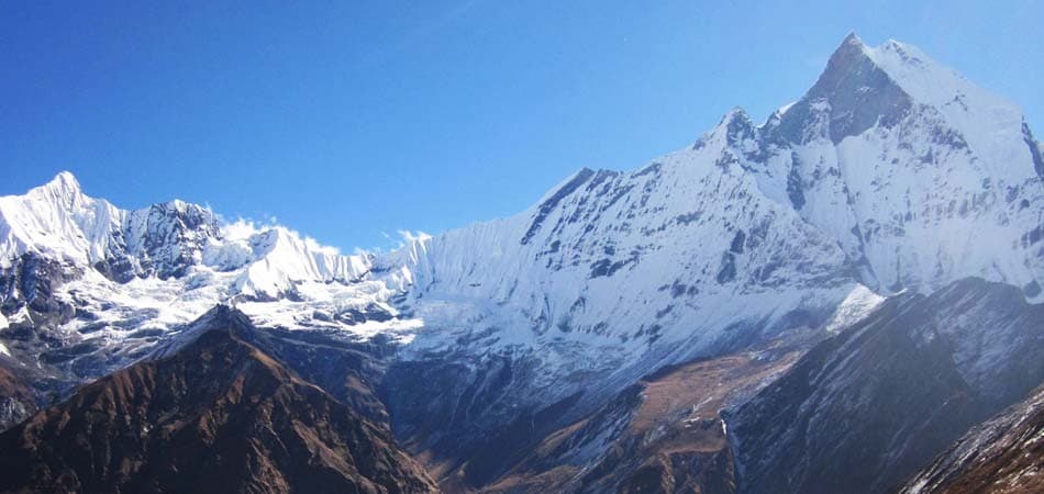 Trekkers below Namcha Barwa in Nyingchi