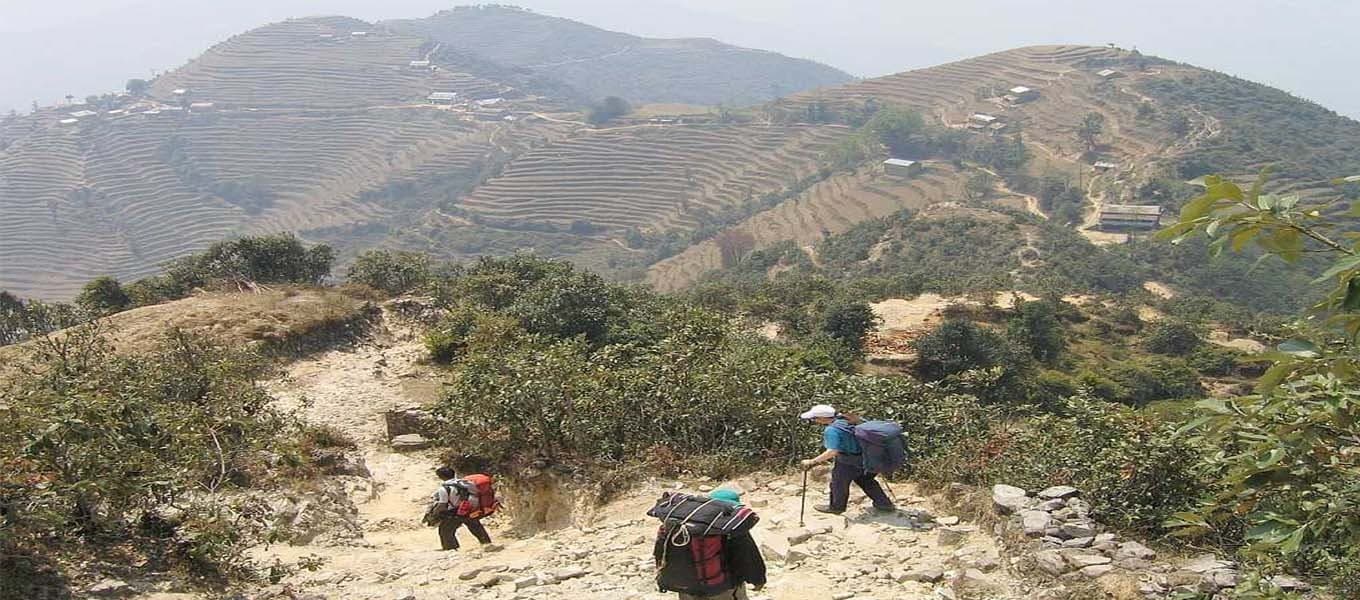 Trekking trail through the Helambu valley north of Kathmandu